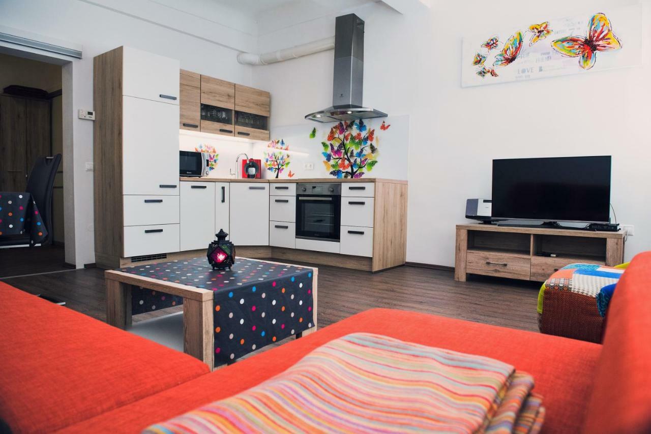 Apartment Tara Ljubljana Exteriör bild