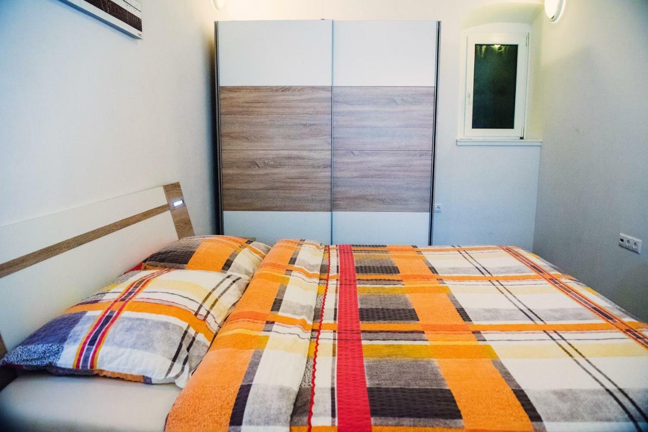 Apartment Tara Ljubljana Exteriör bild